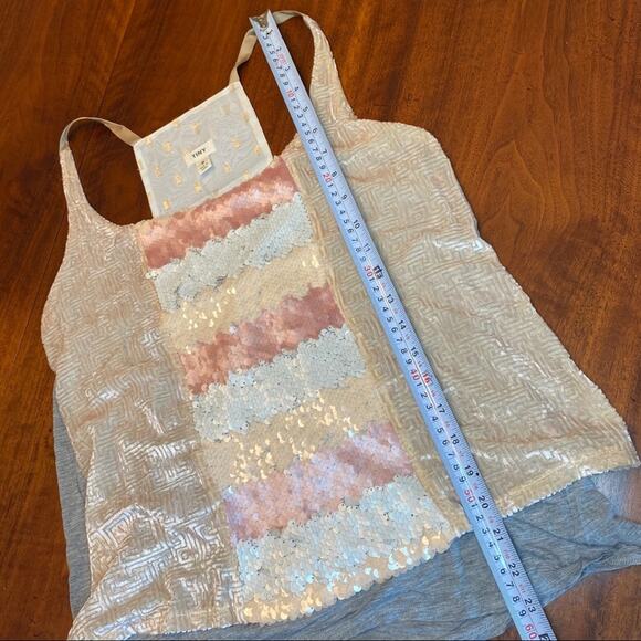 Tiny by Anthropologie sequin and velvet top NWT - Picture 10 of 11
